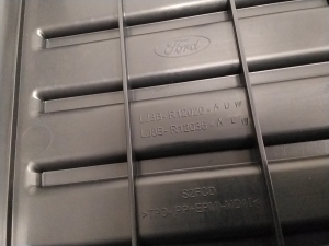   Sonstiges Innenraumteil  - LJ8BR12020ADW 