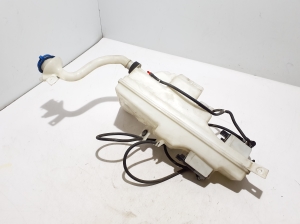 VOLVO XC90 (2015–2024) Front washer fluid reservoir 31349385 - 4