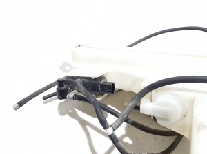 VOLVO XC90 (2015–2024) Front washer fluid reservoir 31349385 - 5