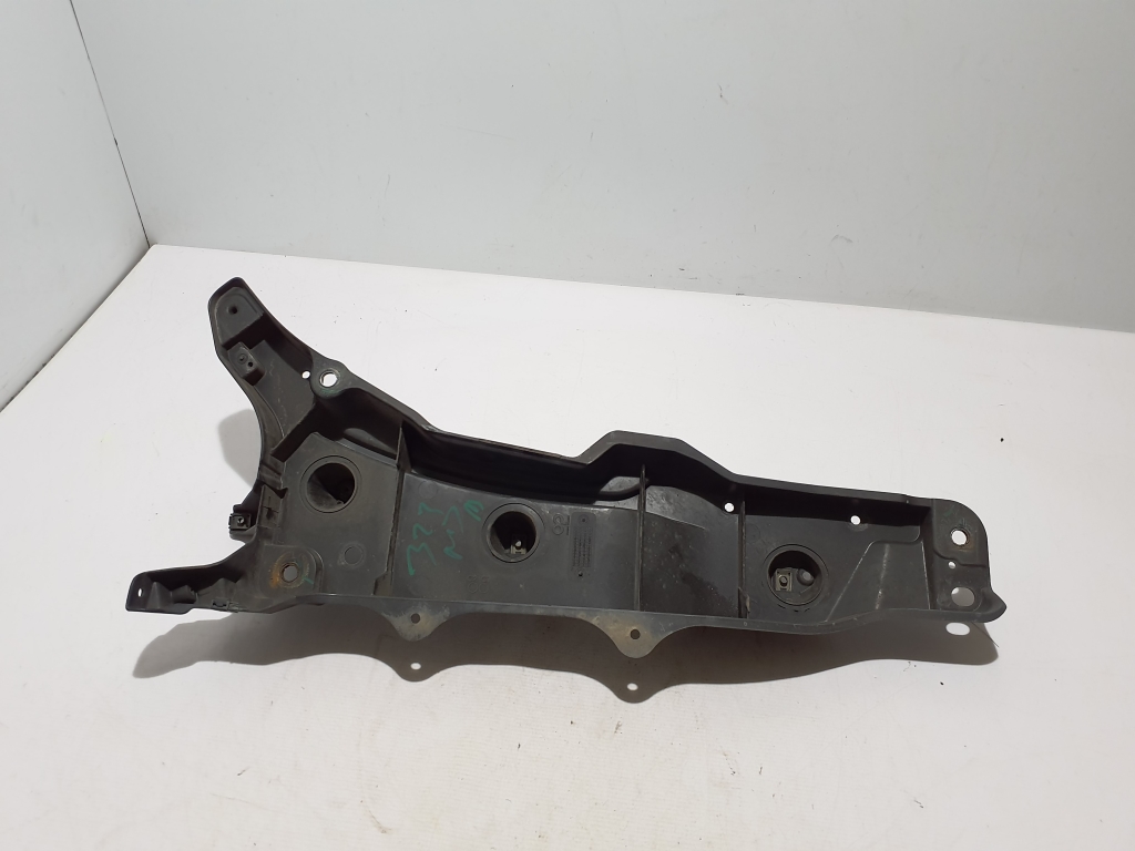 VOLVO XC90 (2015–2024) Front fender bracket 31391778 VOLVO XC90 (2015–2024) Front fender bracket 31391778
