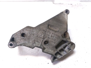 Engine bracket - 03G199207F