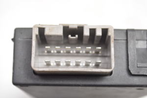 VOLVO XC70 (2000–2007) Tow bar control module 30664652 - 5