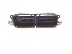 VOLVO XC90 (2015–2024) Engine control unit 31452230 - 3