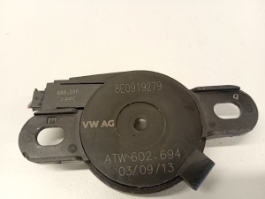 Volkswagen Passat B7 (2010–2014) Parkimisandurite (PDC) kõlar 8E0919279 - 3