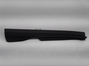   Garniture intérieure de montant avant  - LJ8BR026A23 