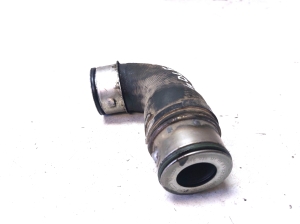 Volkswagen Golf Plus Mk5 (2004–2008) Intercooler hose 038131111A - 4