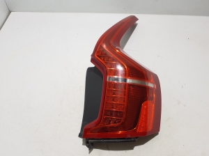   Rear corner light  - 32228827 