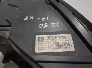 VOLVO XC90 (2015–2024) Headlight 31468664 - 2