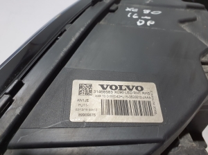 VOLVO XC90 (2015–2024) Esituli 31468583 - 2