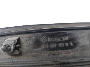 Volkswagen Golf Plus Mk5 (2004–2008) Esiukse muu osa 5M0837381B - 4
