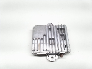   Module de commande  - LJ8T3G590AH 
