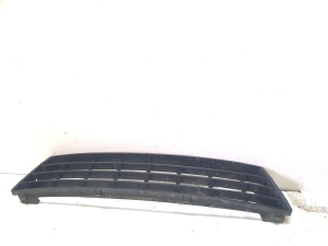 Volkswagen Golf Plus Mk5 (2004–2008) Front bumper lower grille - 5