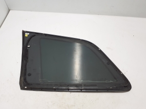 VOLVO XC90 (2015–2024) Rear quarter glass 31468147 - 3