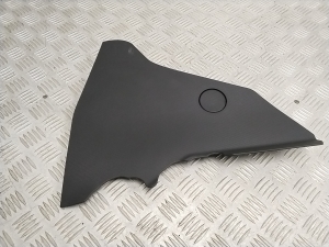   Salongi konsooli muu osa  - LJ8BR044E09A 