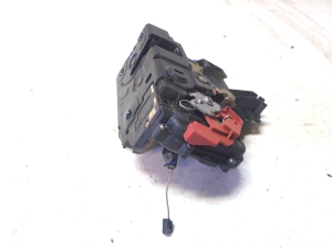 Volkswagen Golf Plus Mk5 (2004–2008) Rear side door lock 7L0839016 - 2