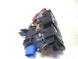 Volkswagen Golf Plus Mk5 (2004–2008) Rear side door lock 7L0839016 - 4