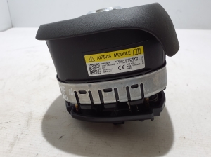 VOLVO XC90 (2015–2024) Stūres drošības spilvens 39825814 - 4