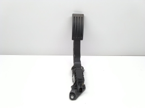 Ford Mustang Mach-E Mach-E (2020–2026) Gaasipedaal LJ9C9F836AB - 2