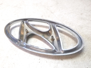 Hyundai Santa Fe (2012–2018) Embleem 863002WAA0 - 2