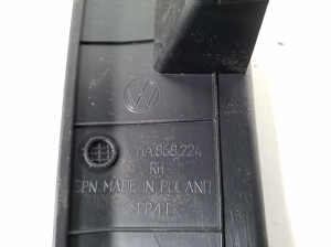 Volkswagen ID.4 I (2020–2026) Esipiilari siseviimistlus 11A868224 - 2