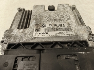Volkswagen Passat B7 (2010–2014) Engine control unit 03L907309N - 4