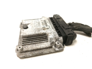 Volkswagen Passat B7 (2010–2014) Engine control unit 03L907309N - 5
