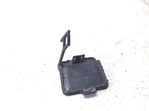 Kia Sorento (2014–2026) Front bumper tow hook cover 86588P2010 - 3