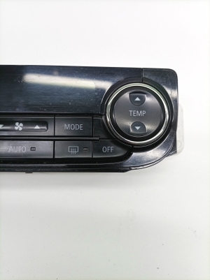 Mitsubishi Outlander (2012–2021) Heater control panel 7820B055XA - 2