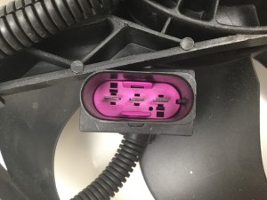 Volkswagen Golf IV (1997–2003) Kühlerlüftermotor 1J0959455F - 2