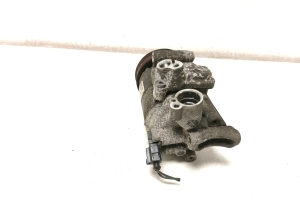 Volkswagen Passat B7 (2010–2014) A/C compressor 5N0820803E - 5
