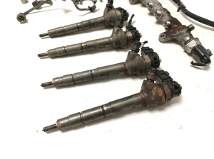 Volkswagen Passat B7 (2010–2014) Kütusesüsteem ja selle üksikasjad 03L130755L - 3