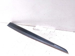 TOYOTA Yaris (2011–2020) Front door molding 757320D200 - 4