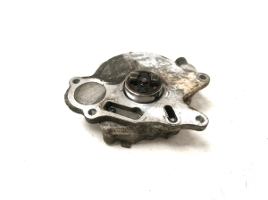 Volkswagen Passat B7 (2010–2014) Vaakumpump 03L145100F - 2