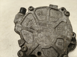Volkswagen Passat B7 (2010–2014) Vaakumpump 03L145100F - 5