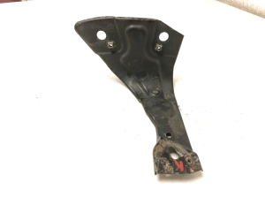 Volkswagen Passat B7 (2010–2014) Front fender bracket 3AA821141 - 2