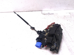Volkswagen Golf V (2003–2009) Front door lock 3D1837016 - 2