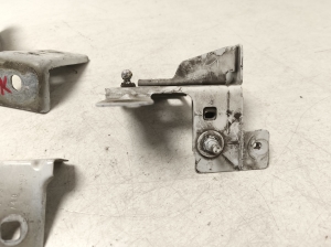 Opel Vivaro B (2014–2019) Front fender bracket - 2