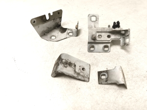 Front fender bracket - 