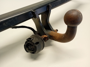 Volkswagen Passat B7 (2010–2014) Tow hitch and its parts 321821600001 - 5