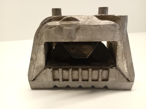   Engine mount  - 1K0199262CR 