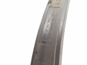 Aizmugurējā spārna līste - A1726310298