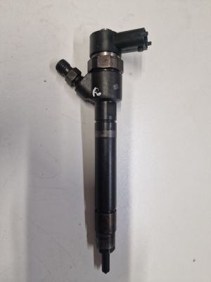 Injektor Einspritzdüse - 0445110251