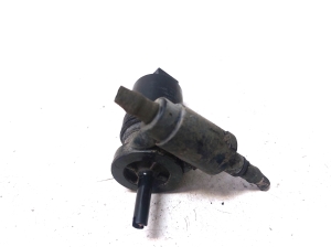 NISSAN Micra K12 (2002–2010) Motor für Frontscheibenwaschanlage 30097 - 3