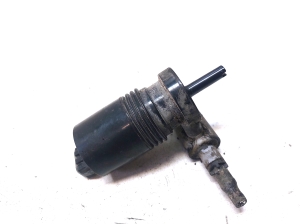 NISSAN Micra K12 (2002–2010) Motor für Frontscheibenwaschanlage 30097 - 4