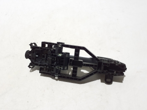 VOLVO EX30 I (2023–2026) Rear side door exterior handle and its parts - 2