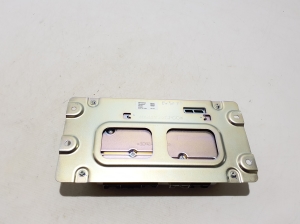 VOLVO EX30 I (2023–2026) Audio amplifier 80023821 - 3