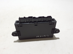 VOLVO EX30 I (2023–2026) Front door control unit 80006390 - 4