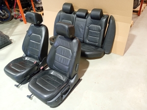 Volkswagen Passat B7 (2010–2014) Vordersitz und seine Teile - 14