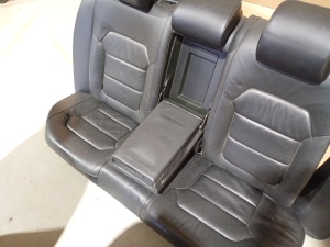 Volkswagen Passat B7 (2010–2014) Vordersitz und seine Teile - 15