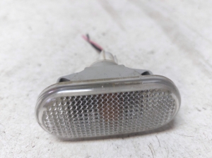 Front fender turn signal - 011380